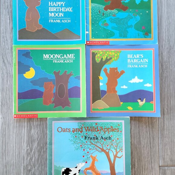 FRANK ASCH LOT OF VINTAGE 1980s BEARS PICTURE BOOKS HAPPY BIRTHDAY MOON MOONGAME - Picture 15 of 15
